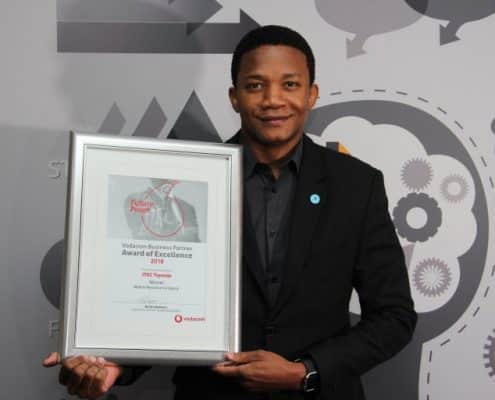 Simbo-Ntshinka_Vodacom-award